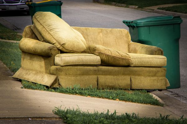 Sofa Removal Service in Kenner