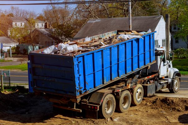 Junk Pickup Service in Kenner
