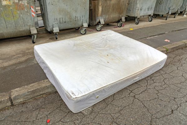 Box Spring Disposal in Kenner