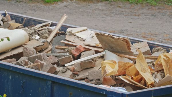 Renovation Junk Removal in Kenner
