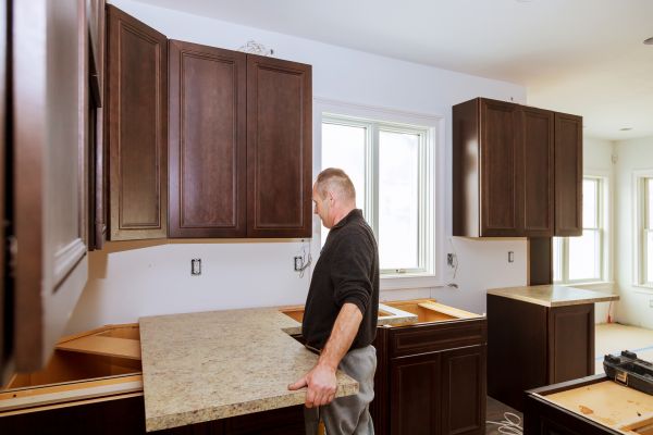 Countertop Disposal in Kenner