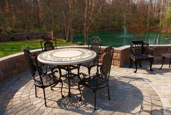 Patio Furniture Removal in Kenner